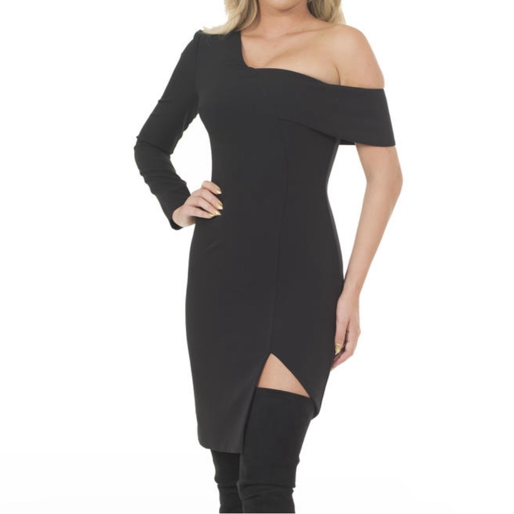 POSH COUTURE Style 1710 Dress Size Small NWT